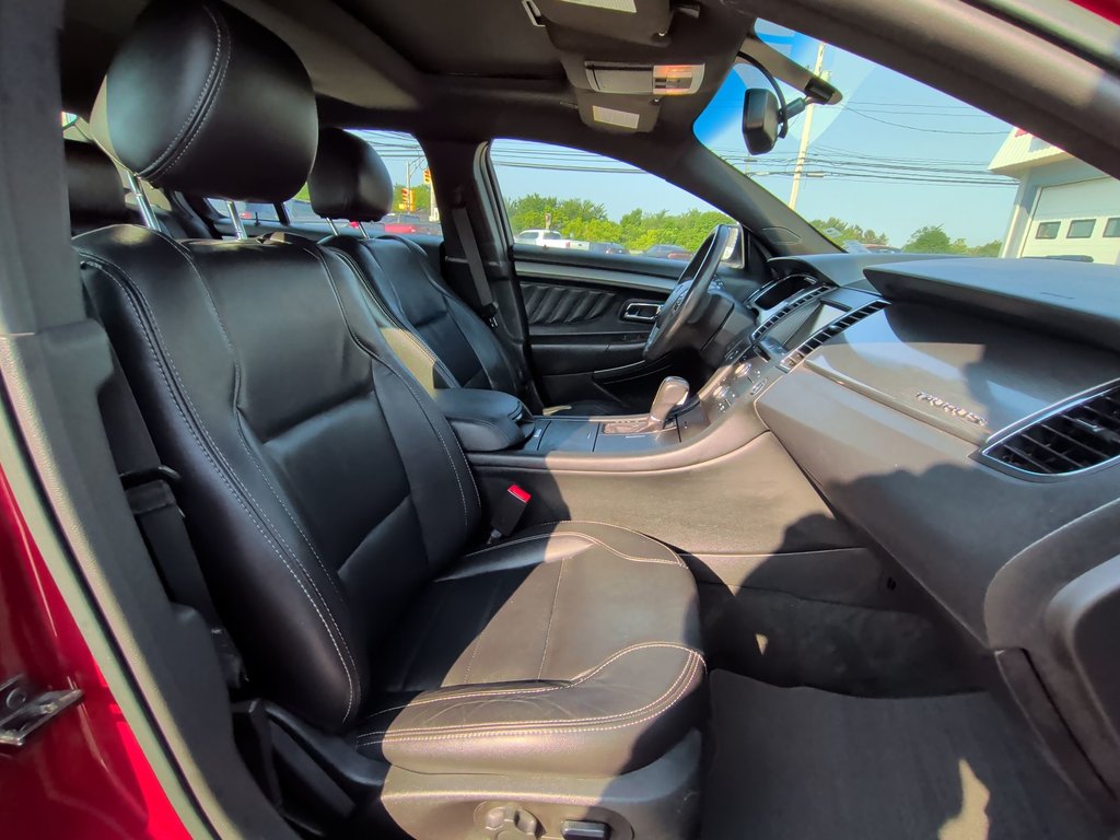2015 Ford Taurus SEL | V6 | AWD | Leather | Cam in Saint John, New Brunswick - 42 - w1024h768px
