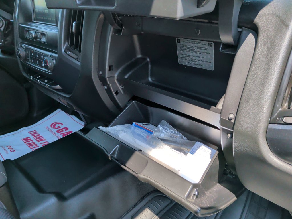 2018 GMC Sierra 1500 5.3 V8 | Crew Cab | 4x4 | AC in Saint John, New Brunswick - 40 - w1024h768px