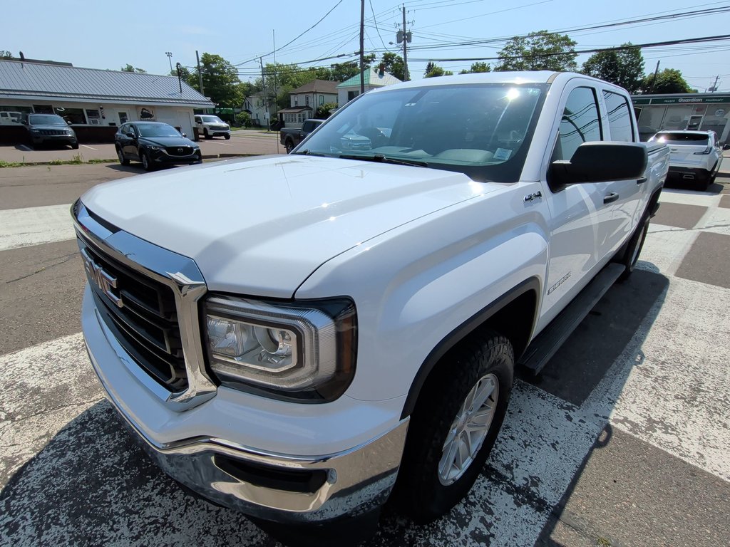 2018 GMC Sierra 1500 5.3 V8 | Crew Cab | 4x4 | AC in Saint John, New Brunswick - 47 - w1024h768px