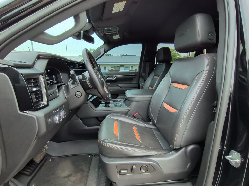GMC Sierra 1500 AT4 | Leather | BOSE | 20 Rim | Warranty to 2028 2023 à Saint John, Nouveau-Brunswick - 13 - w1024h768px