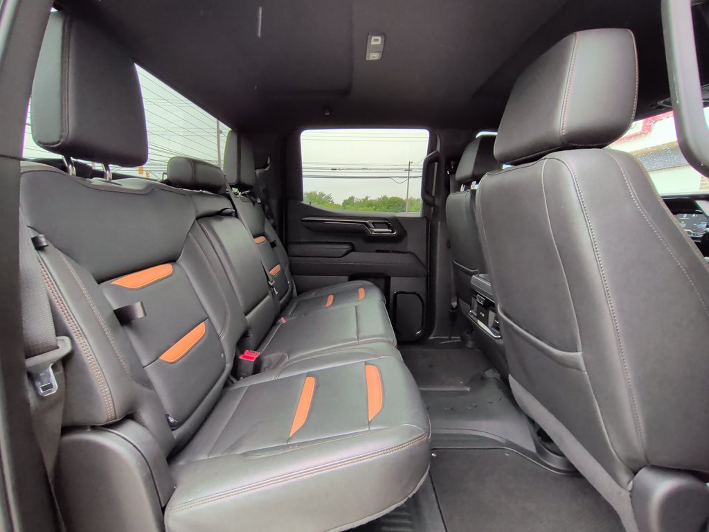GMC Sierra 1500 AT4 | Leather | BOSE | 20 Rim | Warranty to 2028 2023 à Saint John, Nouveau-Brunswick - 37 - w1024h768px