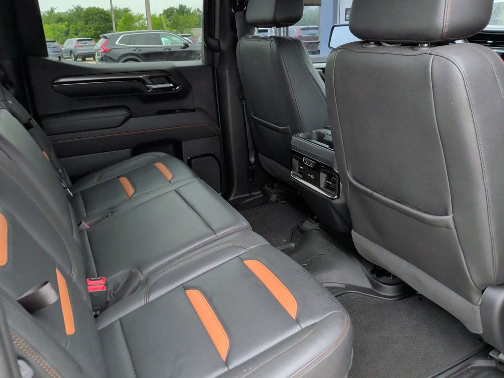 GMC Sierra 1500 AT4 | Leather | BOSE | 20 Rim | Warranty to 2028 2023 à Saint John, Nouveau-Brunswick - 36 - w1024h768px