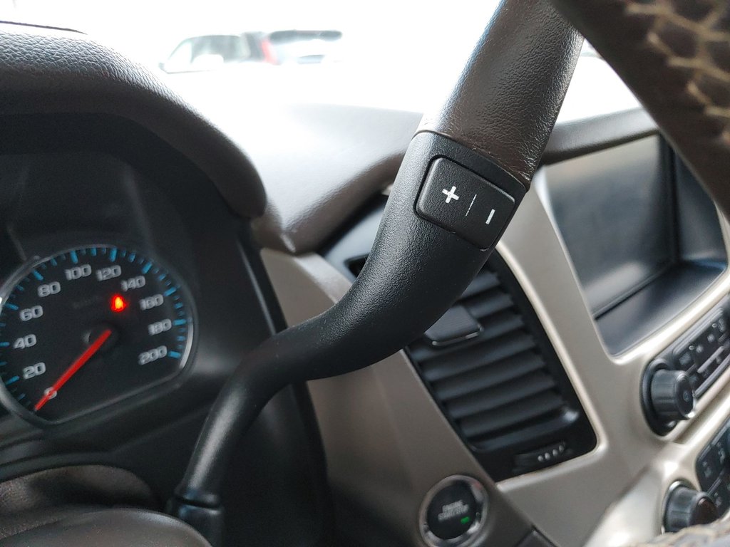 GMC Yukon XL Denali | Leather | Roof | Navigation 2018 à Saint John, Nouveau-Brunswick - 19 - w1024h768px