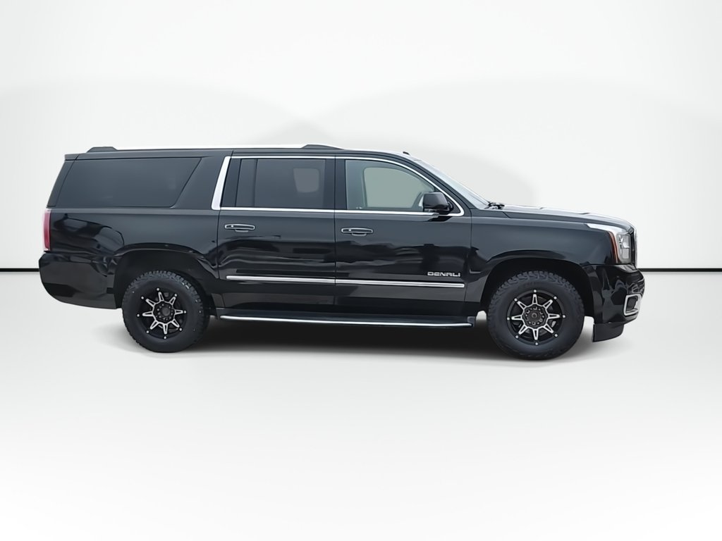 GMC Yukon XL Denali | Leather | Roof | Navigation 2018 à Saint John, Nouveau-Brunswick - 9 - w1024h768px
