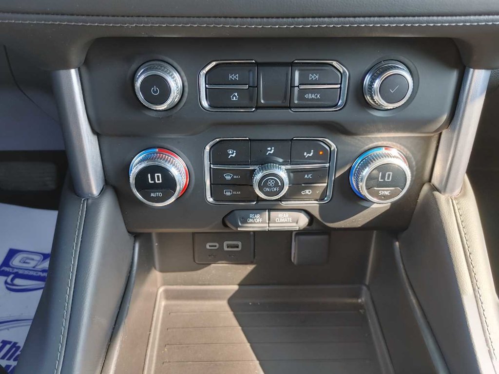 2023 GMC Yukon XL SLE | Cam | USB | HtdSeats | 3rd Row in Saint John, New Brunswick - 50 - w1024h768px