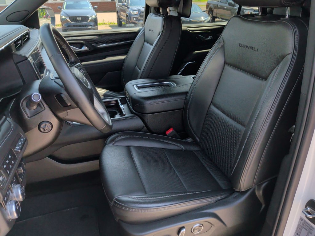 2024 GMC Yukon Denali | Leather | DVDs | Warranty to 2029 in Saint John, New Brunswick - 12 - w1024h768px