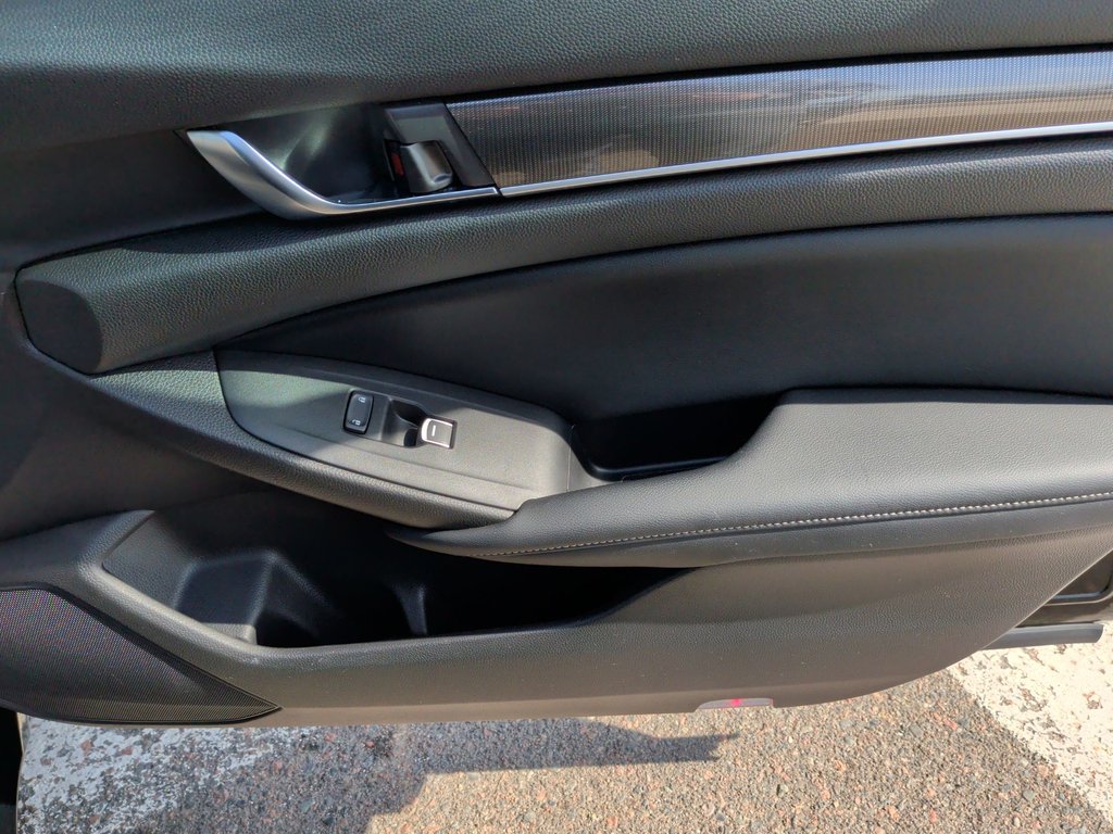 2018 Honda Accord Sedan Sport | Sunroof | Cam | USB in Saint John, New Brunswick - 43 - w1024h768px