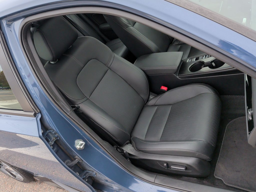 2025 Honda CIVIC SEDAN HYBRID Touring | Leather | Cam | Sunroof | 200K Warranty in Saint John, New Brunswick - 42 - w1024h768px