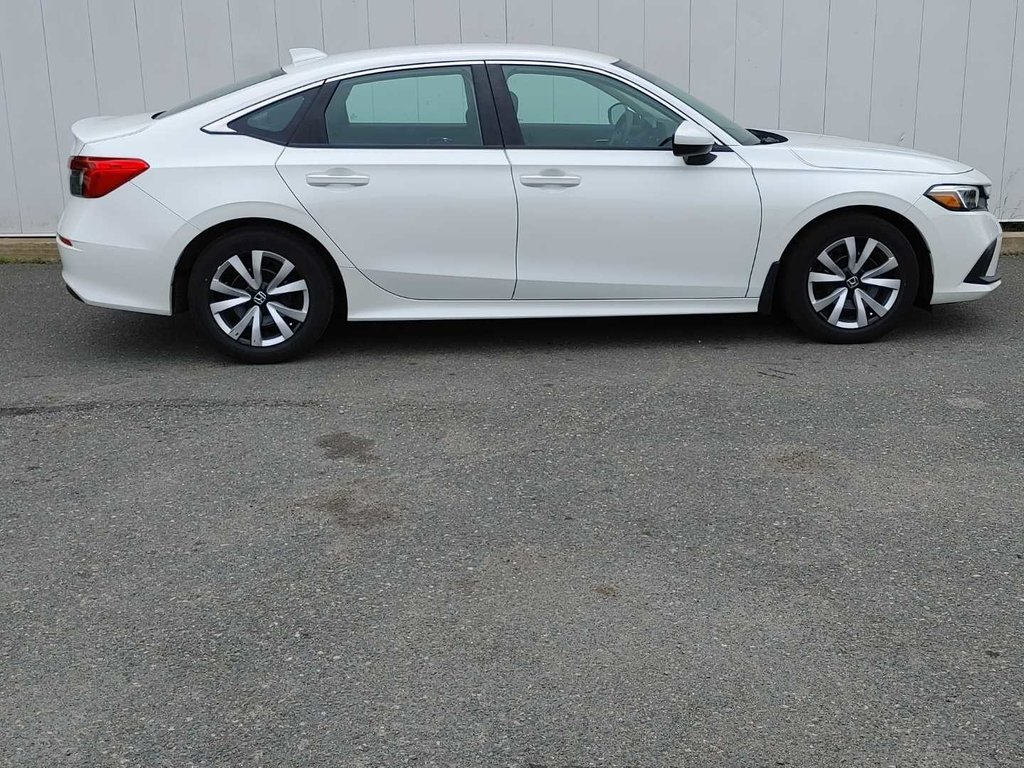 2022 Honda Civic Sedan LX | Cam | USB | HtdSeats | Warranty to 2026 in Saint John, New Brunswick - 2 - w1024h768px