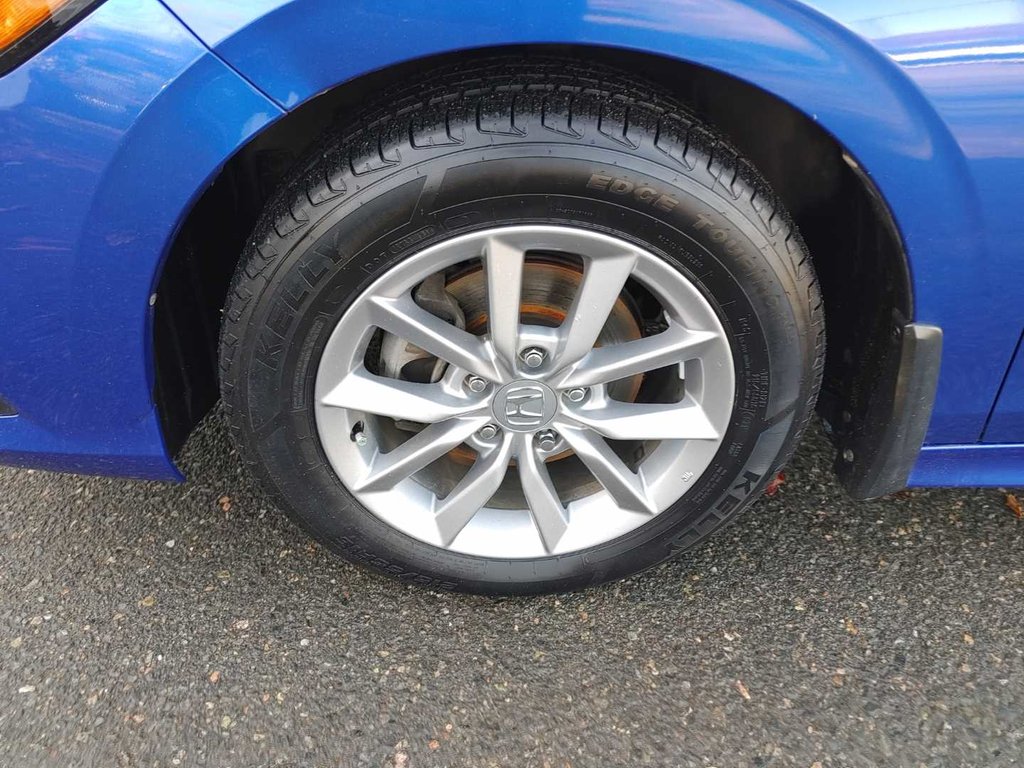 2022 Honda Civic Sedan EX | Roof | Cam | USB | Warranty to 2026 in Saint John, New Brunswick - 11 - w1024h768px