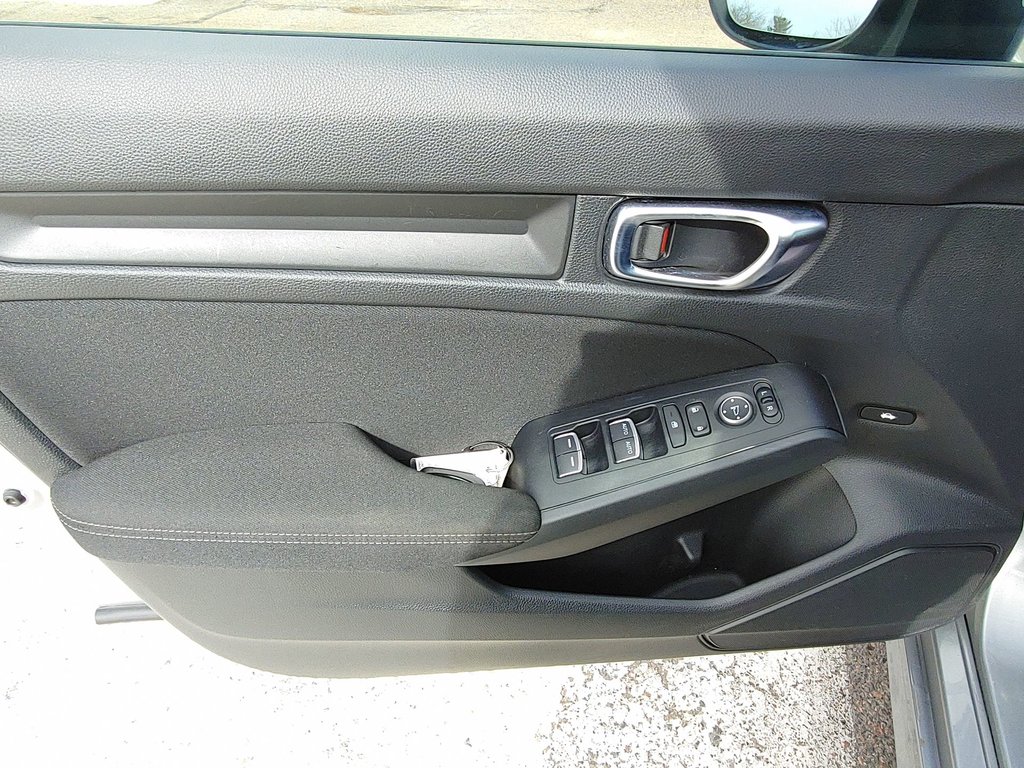 2022 Honda Civic Sedan LX | Cam | USB | Warranty to 2027 in Saint John, New Brunswick - 15 - w1024h768px