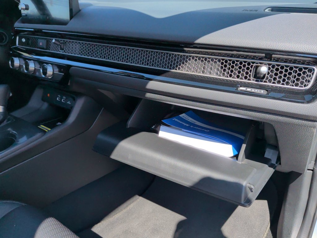 2022 Honda Civic Sedan Touring | Lthr | Sunroof | Cam | Warranty to 2026 in Saint John, New Brunswick - 41 - w1024h768px