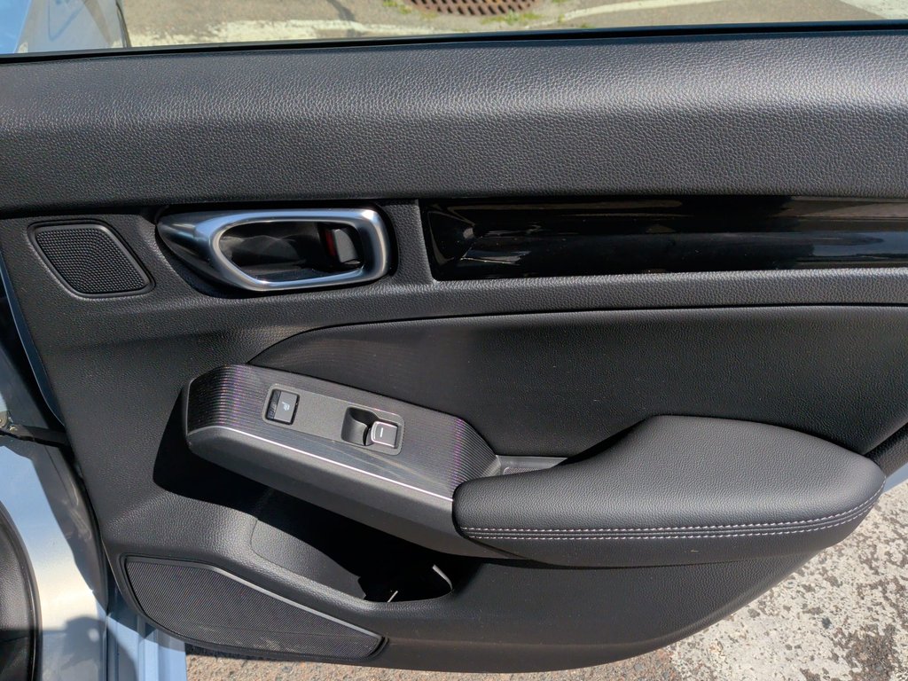 2022 Honda Civic Sedan Touring | Lthr | Sunroof | Cam | Warranty to 2026 in Saint John, New Brunswick - 39 - w1024h768px