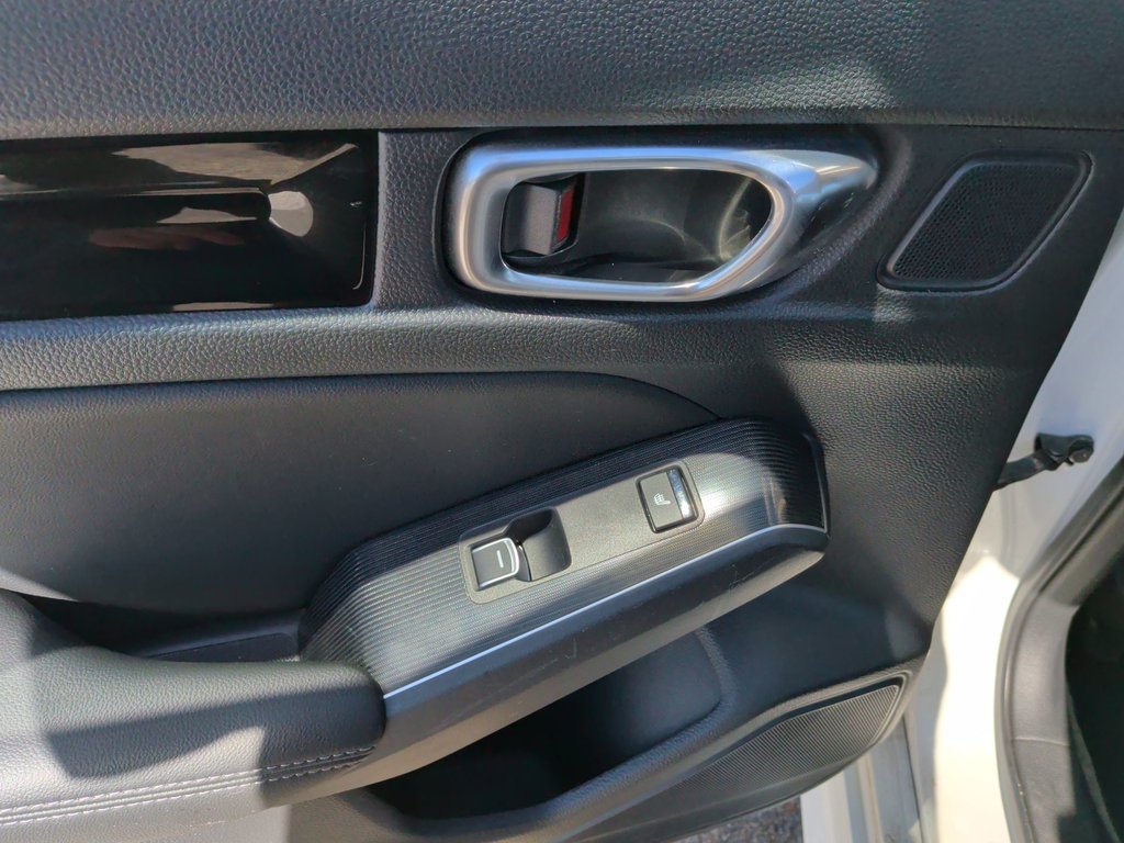 2022 Honda Civic Sedan Touring | Leather | Sunroof | Cam in Saint John, New Brunswick - 35 - w1024h768px