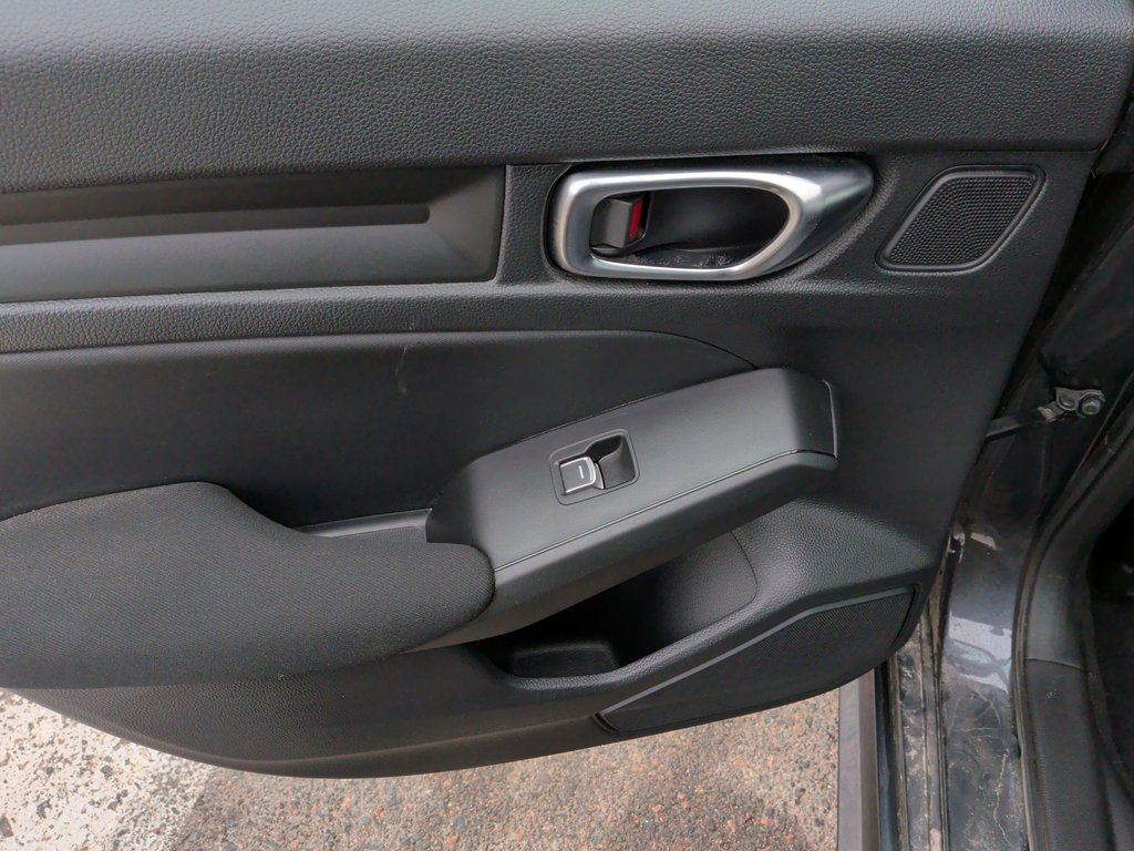 2022 Honda Civic Sedan LX | Cam | USB | Heated Seats in Saint John, New Brunswick - 35 - w1024h768px