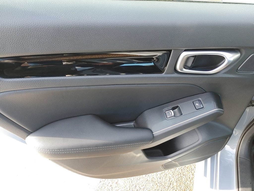 2023 Honda Civic Sedan Touring | Leather | Sunroof | Htd Seats in Saint John, New Brunswick - 34 - w1024h768px