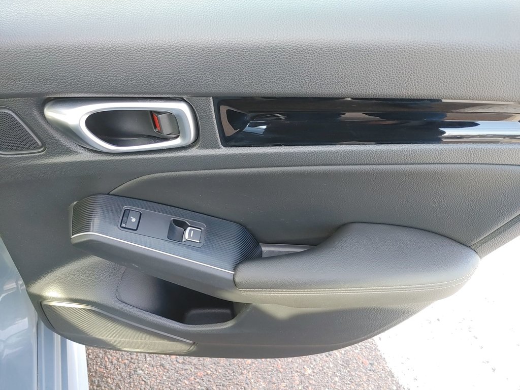 2023 Honda Civic Sedan Touring | Leather | Sunroof | Htd Seats in Saint John, New Brunswick - 39 - w1024h768px