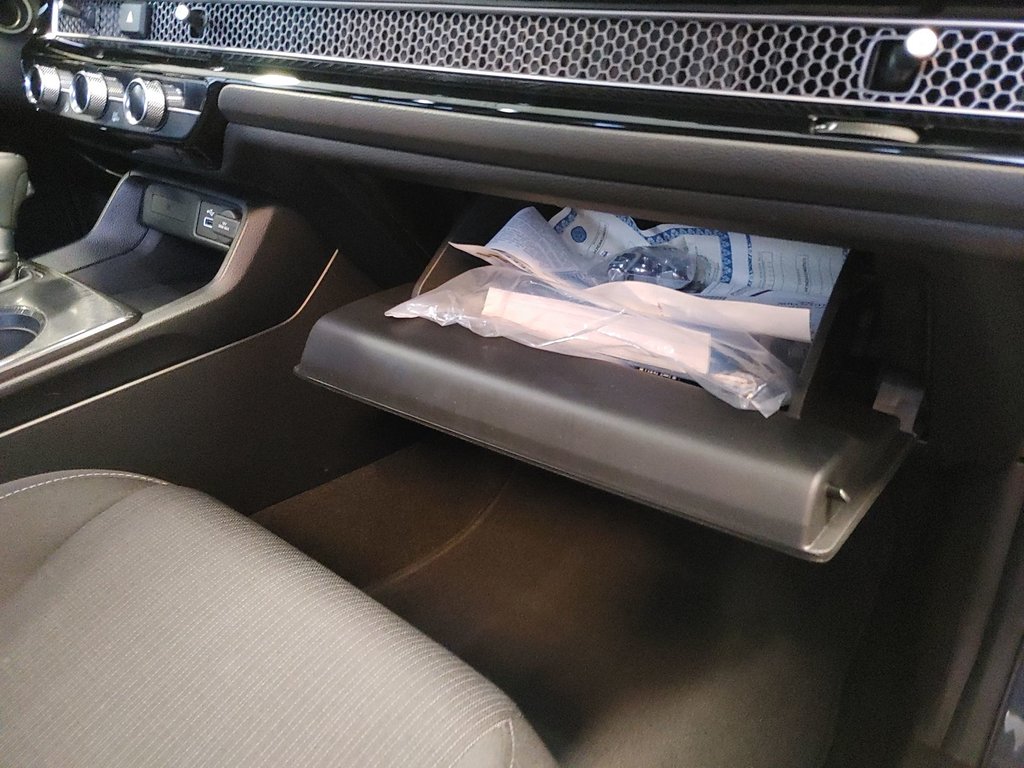 2024 Honda Civic Sedan EX | Sunroof | Cam | USB | Warranty to 2029 in Saint John, New Brunswick - 40 - w1024h768px