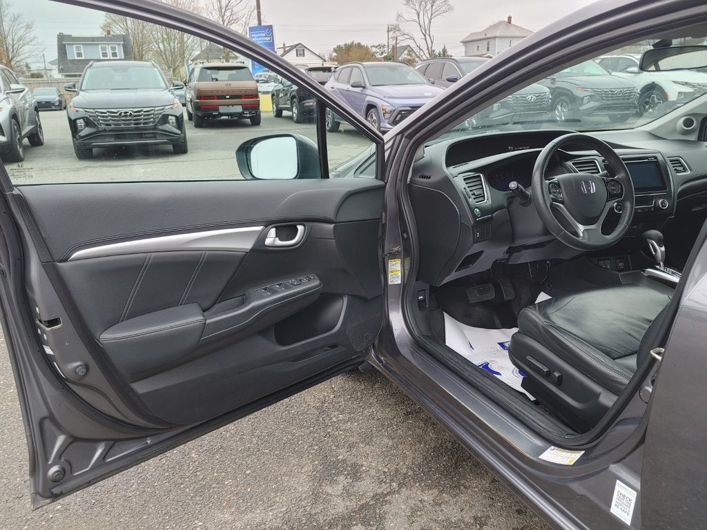 2015 Honda Civic in Antigonish, Nova Scotia - 17 - w1024h768px
