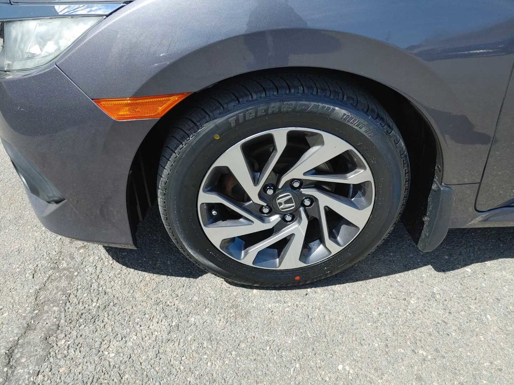 2017 Honda Civic EX | SunRoof | Cam | Keyless Entry in Saint John, New Brunswick - 11 - w1024h768px