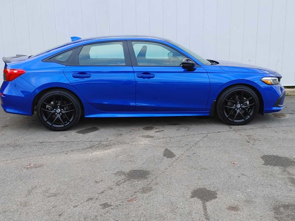 2024  Civic Si | 6-Spd | 200hp | Roof | Nav | Warranty to 2029 in Saint John, New Brunswick - 2 - w1024h768px