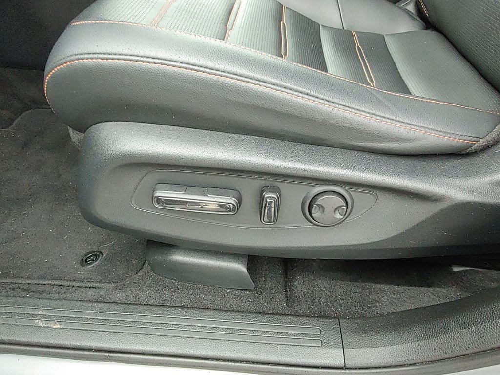 2023 Honda CR-V Hybrid Touring | Leather | Sunroof | Warranty to 2028 in Saint John, New Brunswick - 14 - w1024h768px