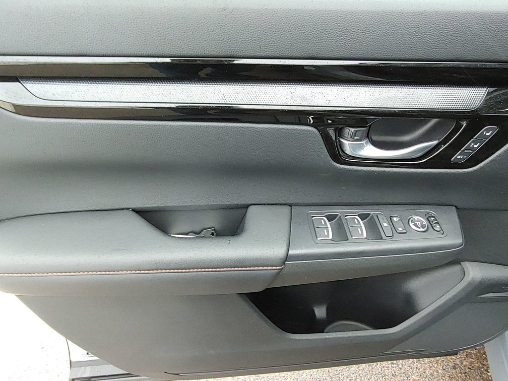 2023 Honda CR-V Hybrid Touring | Leather | Sunroof | Warranty to 2028 in Saint John, New Brunswick - 15 - w1024h768px