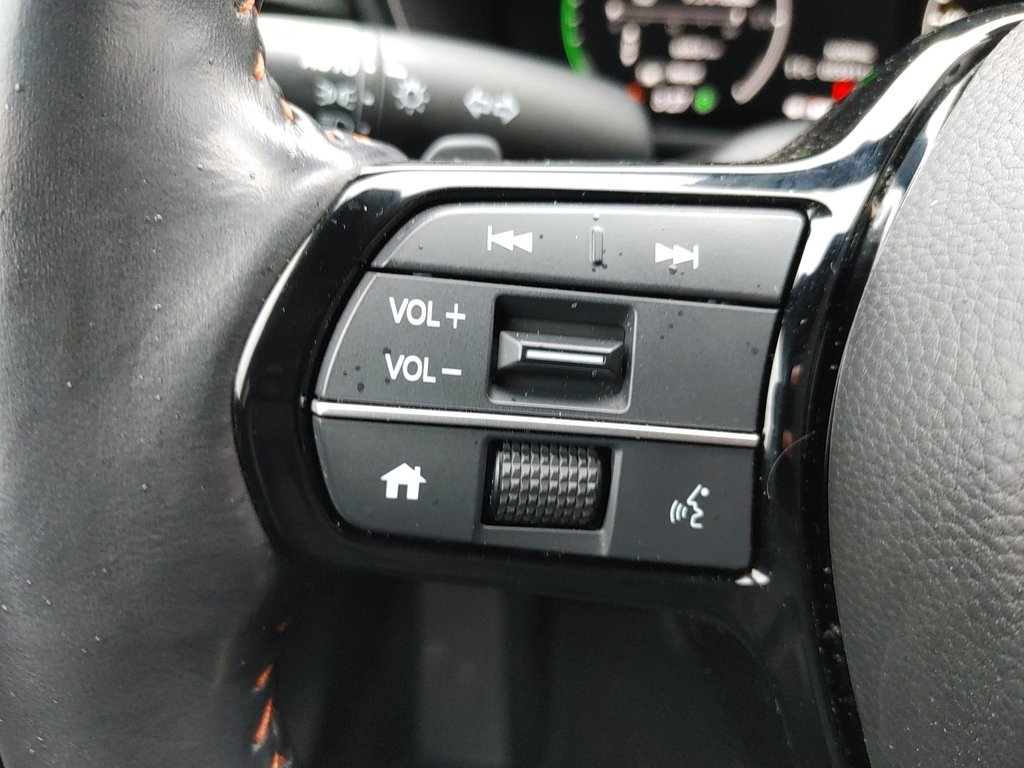 2023 Honda CR-V Hybrid Touring | Leather | Sunroof | Warranty to 2028 in Saint John, New Brunswick - 20 - w1024h768px