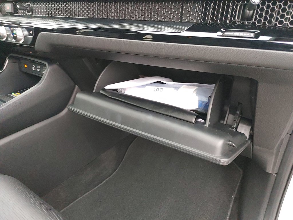 2024 Honda CR-V Hybrid Touring | Roof | BOSE | Cam | Warranty to 2029 in Saint John, New Brunswick - 42 - w1024h768px