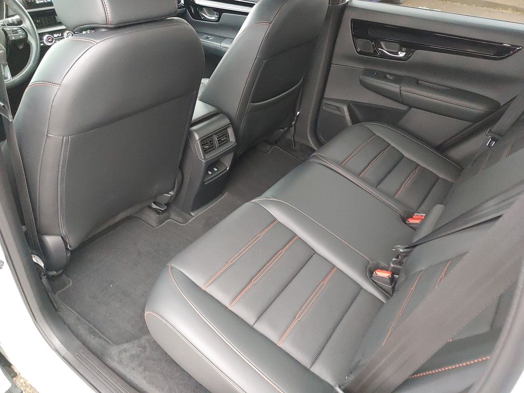 2024 Honda CR-V Hybrid Touring | Roof | BOSE | Cam | Warranty to 2029 in Saint John, New Brunswick - 32 - w1024h768px