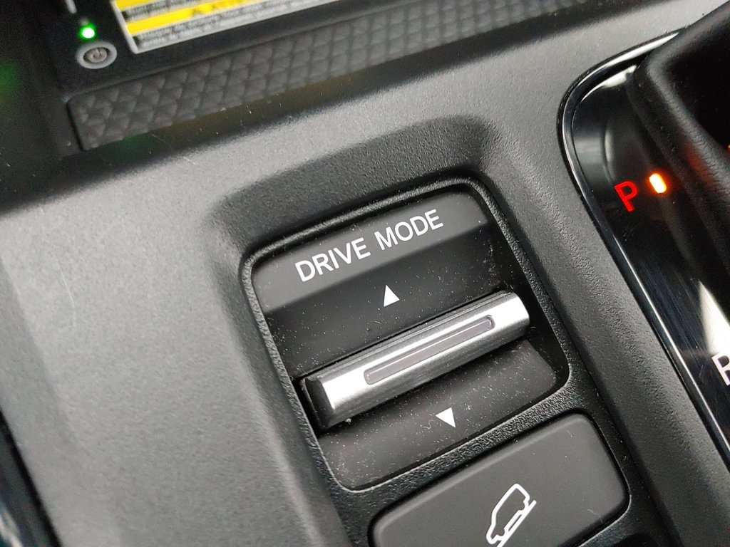 2024 Honda CR-V Hybrid Touring | Roof | BOSE | Cam | Warranty to 2029 in Saint John, New Brunswick - 31 - w1024h768px