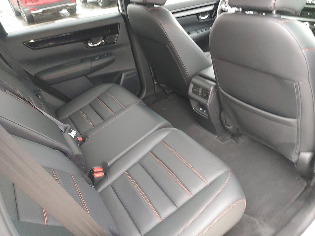 2024 Honda CR-V Hybrid Touring | Roof | BOSE | Cam | Warranty to 2029 in Saint John, New Brunswick - 38 - w1024h768px