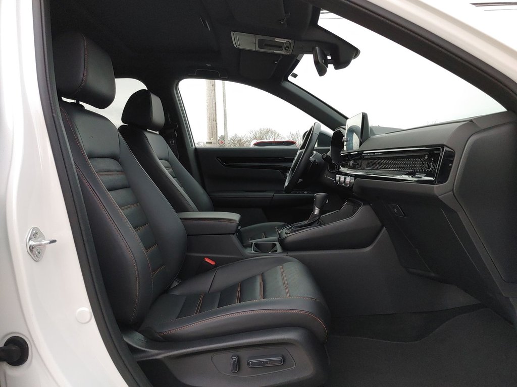 2024 Honda CR-V Hybrid Touring | Roof | BOSE | Cam | Warranty to 2029 in Saint John, New Brunswick - 44 - w1024h768px