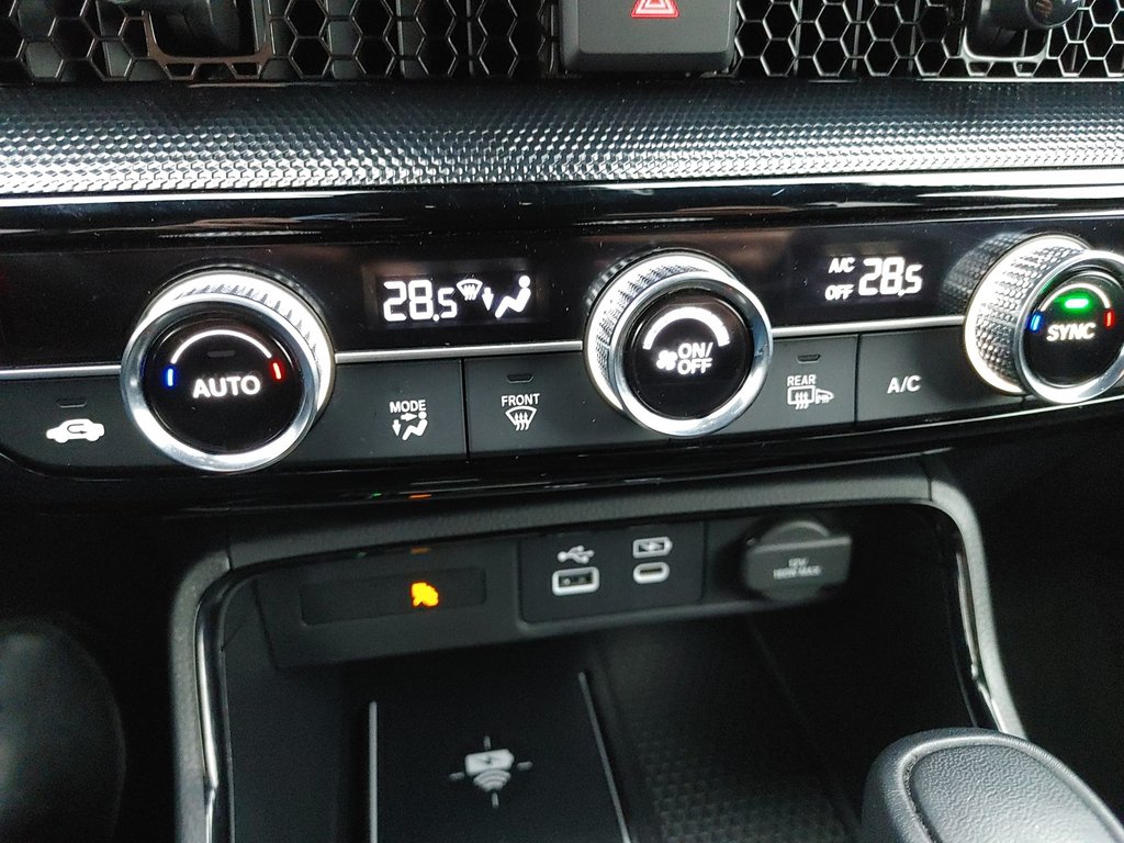 2024 Honda CR-V Hybrid Touring | Roof | BOSE | Cam | Warranty to 2029 in Saint John, New Brunswick - 27 - w1024h768px