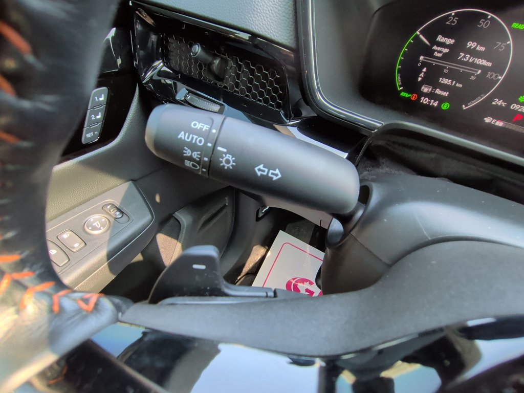 2025 Honda CR-V Hybrid Touring | Leather | Sunroof | Warranty to 2029 in Saint John, New Brunswick - 18 - w1024h768px