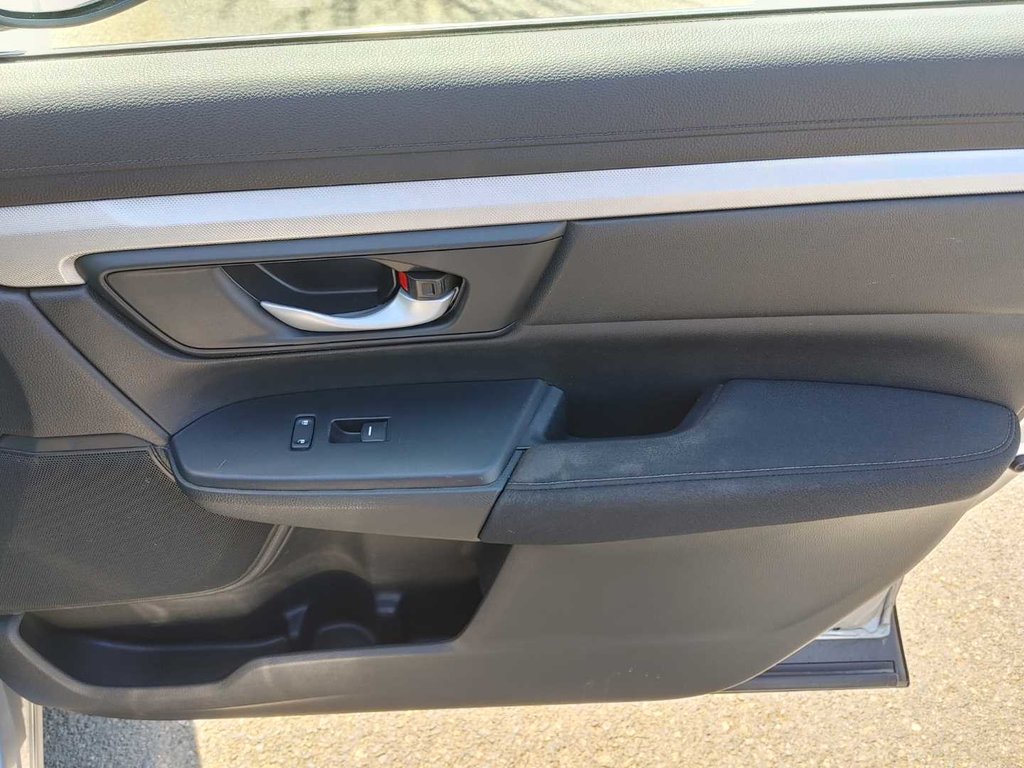 2018 Honda CR-V LX | HtdSeats | Cam | Bluetooth | Keyless in Saint John, New Brunswick - 38 - w1024h768px