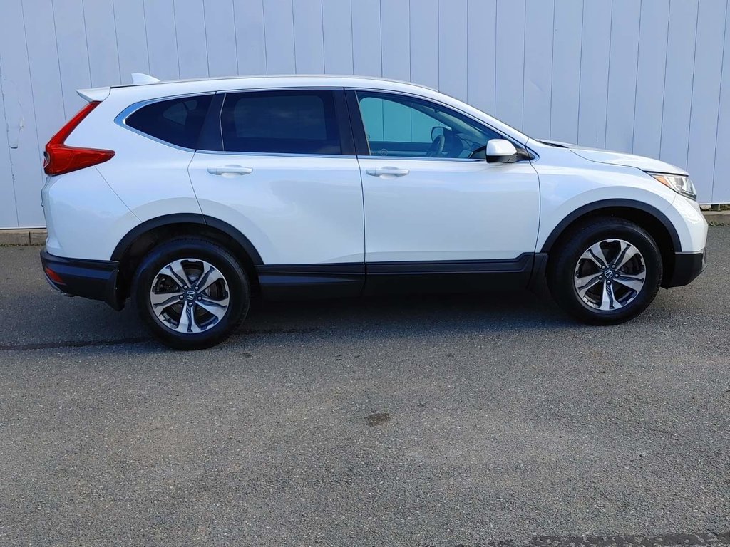 2019  CR-V LX | Cam | USB | HtdSeats | Bluetooth | Keyless in Saint John, New Brunswick - 2 - w1024h768px