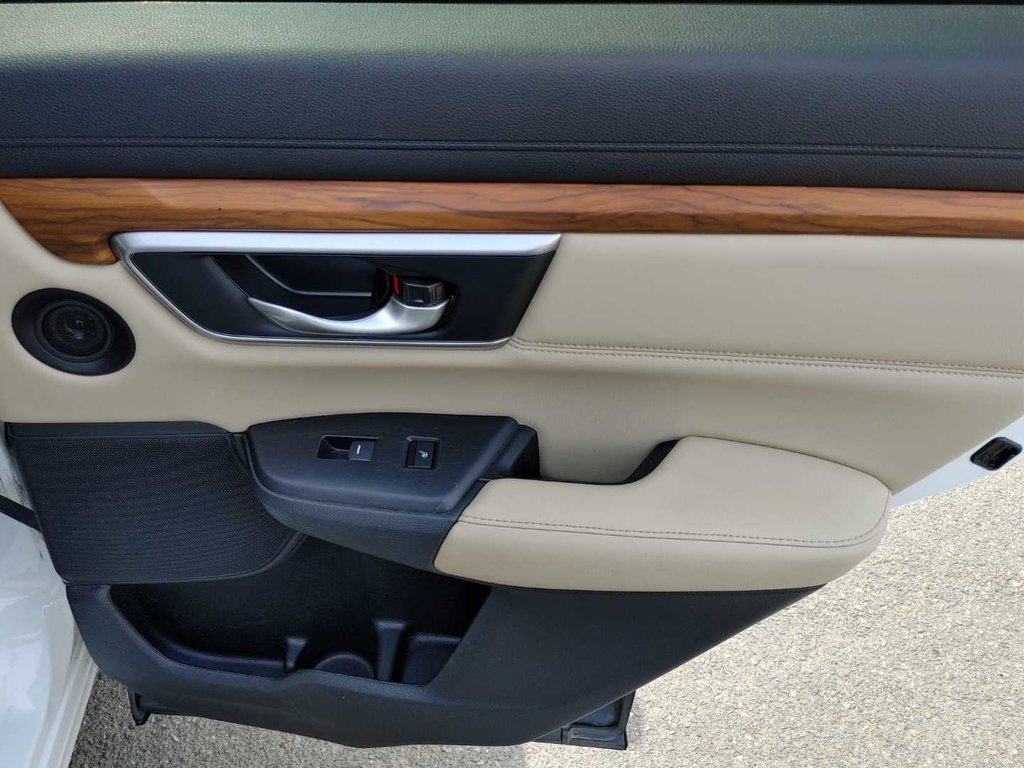 2019 Honda CR-V Touring | Leather | Roof | Nav in Saint John, New Brunswick - 38 - w1024h768px