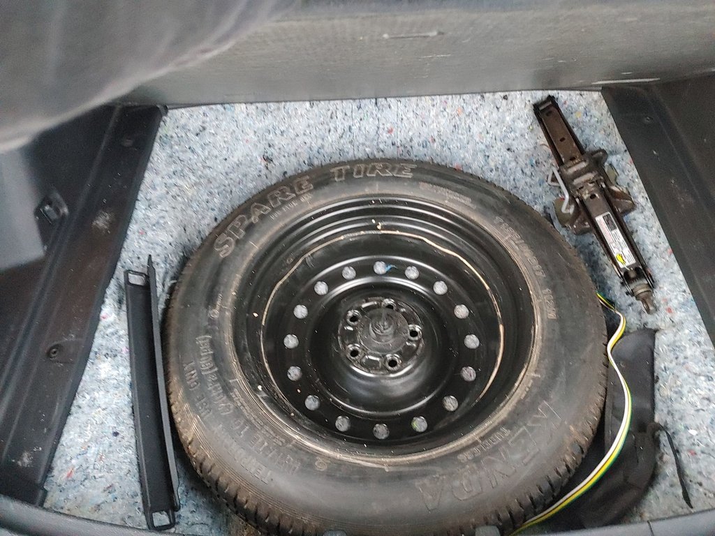 2020 Honda CR-V Touring | Roof | Leather | Cam | USB in Saint John, New Brunswick - 35 - w1024h768px