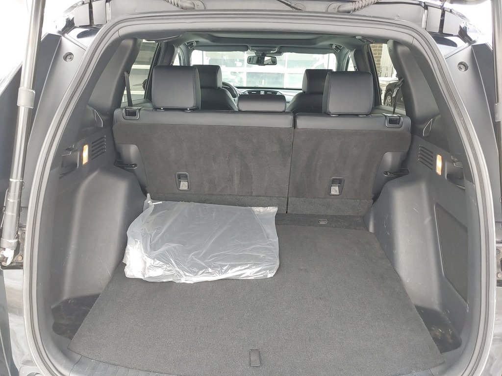 Honda CR-V Black Edition | Leather | SunRoof | Htd Seats 2021 à Saint John, Nouveau-Brunswick - 35 - w1024h768px