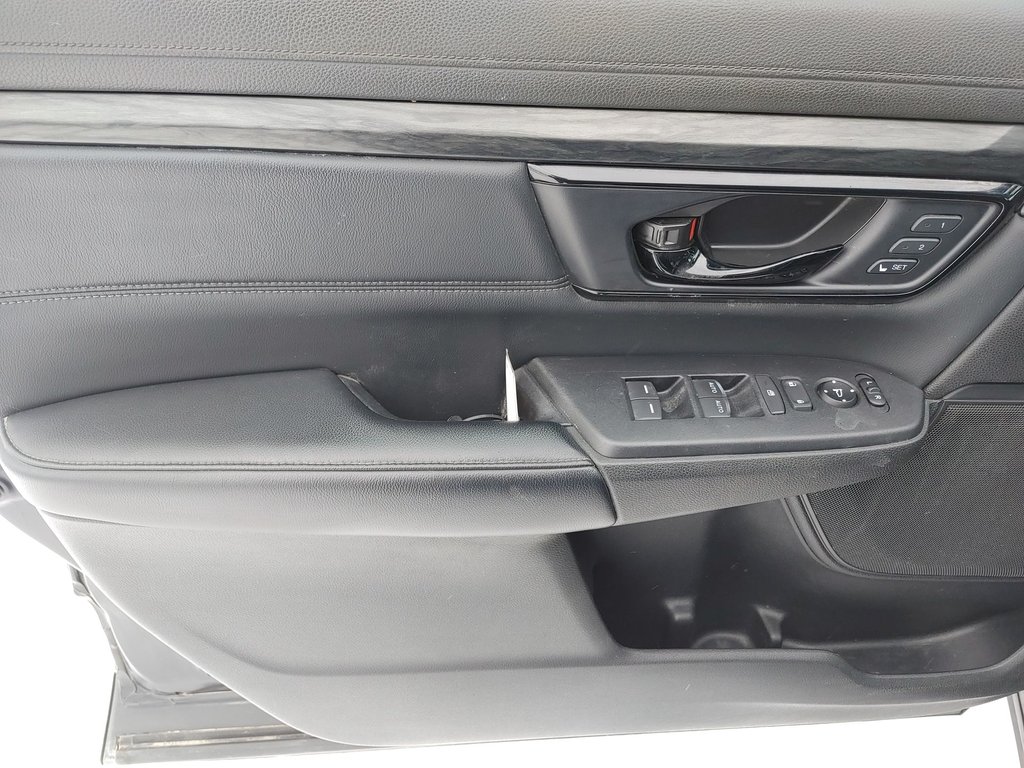 Honda CR-V Black Edition | Leather | SunRoof | Htd Seats 2021 à Saint John, Nouveau-Brunswick - 15 - w1024h768px