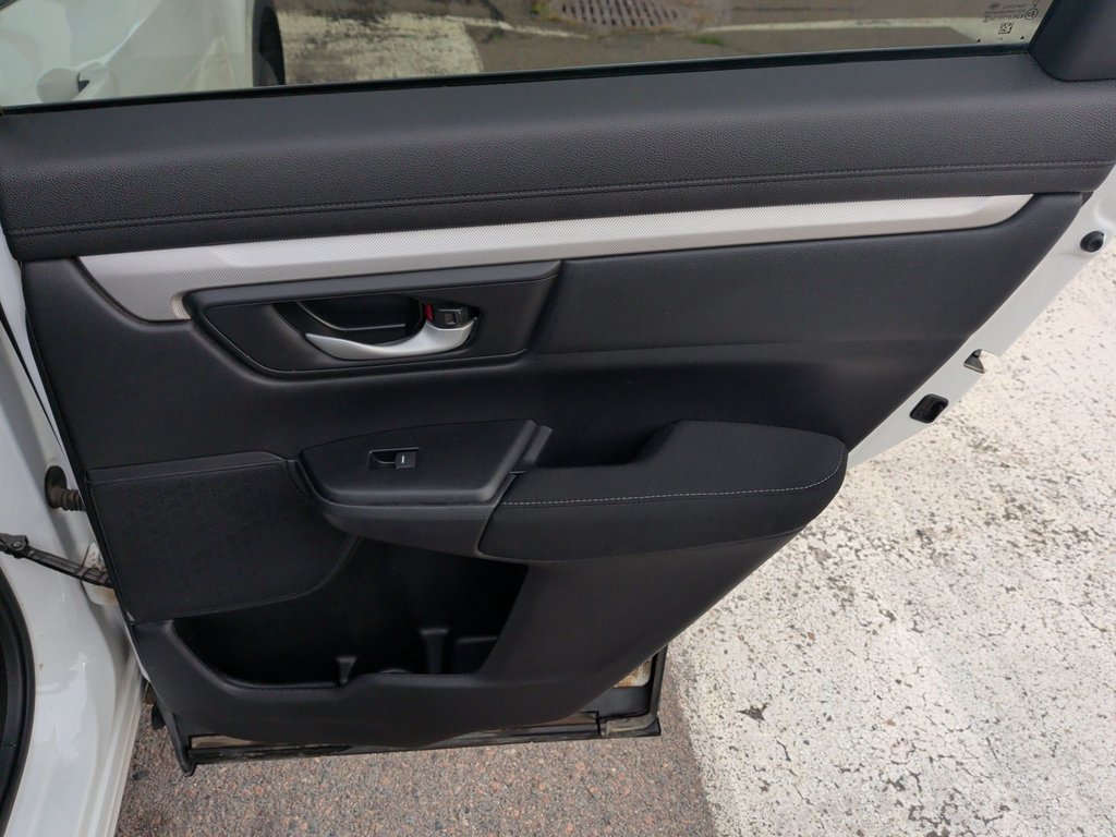 2022 Honda CR-V LX | Cam | USB | HtdSeats | Warranty to 2027 in Saint John, New Brunswick - 41 - w1024h768px