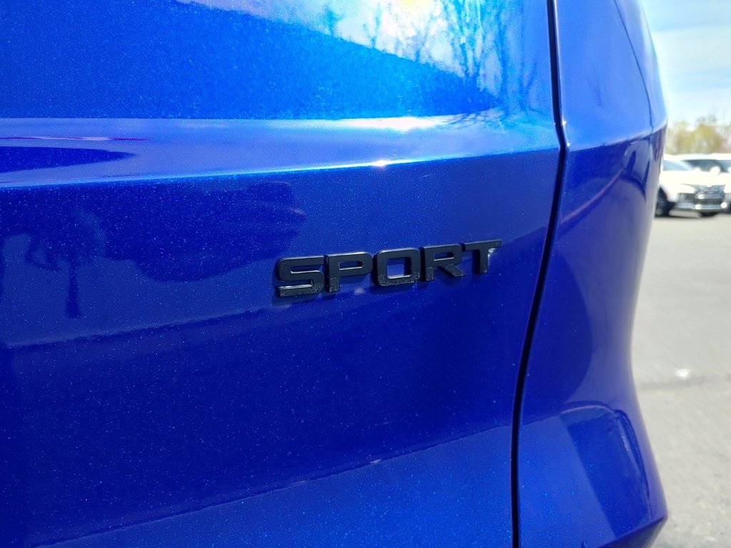 2023  CR-V Sport | SunRoof | Cam | USB | FREE 120K Warranty in Saint John, New Brunswick - 10 - w1024h768px