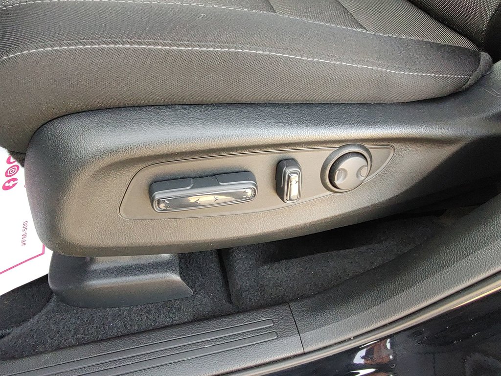 Honda CR-V Sport | Sunroof | Cam | USB | Warranty to 2029 2025 à Saint John, Nouveau-Brunswick - 14 - w1024h768px