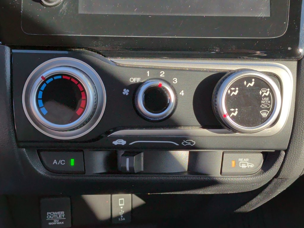 2019 Honda Fit Sport | 6 Speed Manual | Cam | USB in Saint John, New Brunswick - 27 - w1024h768px