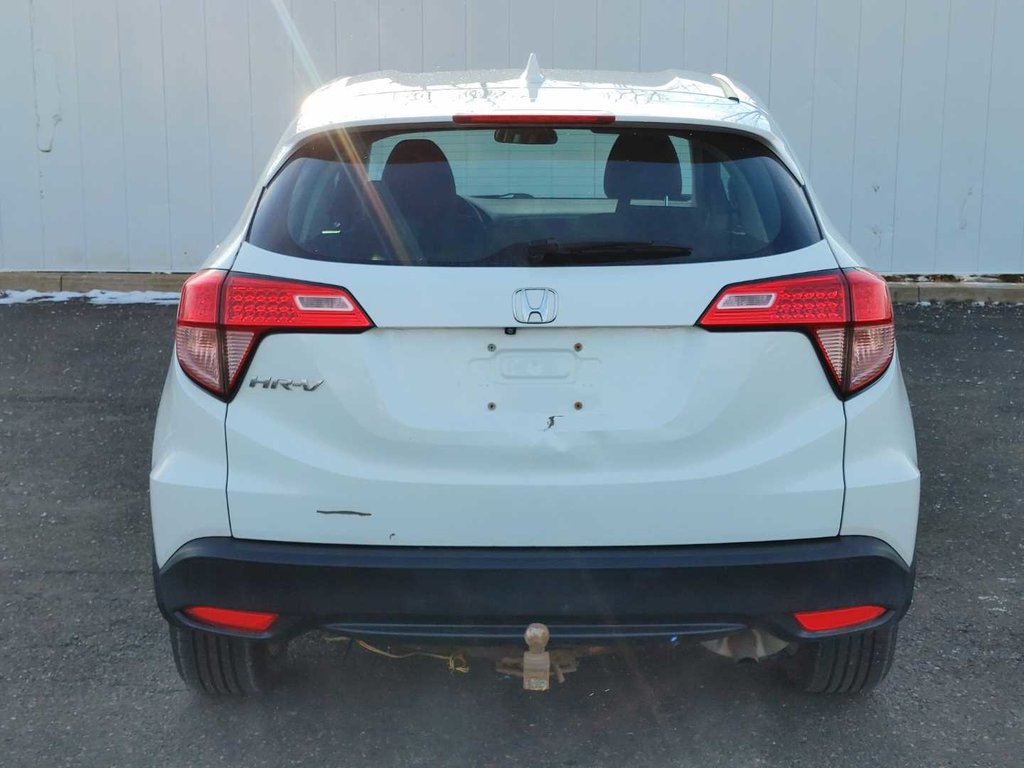 2017 Honda HR-V LX | 6-Spd | Cam | USB | HtdSeats | Bluetooth in Saint John, New Brunswick - 4 - w1024h768px