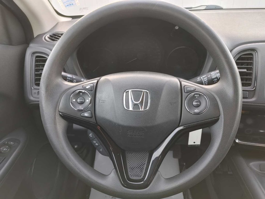 2017 Honda HR-V LX | 6-Spd | Cam | USB | HtdSeats | Bluetooth in Saint John, New Brunswick - 44 - w1024h768px