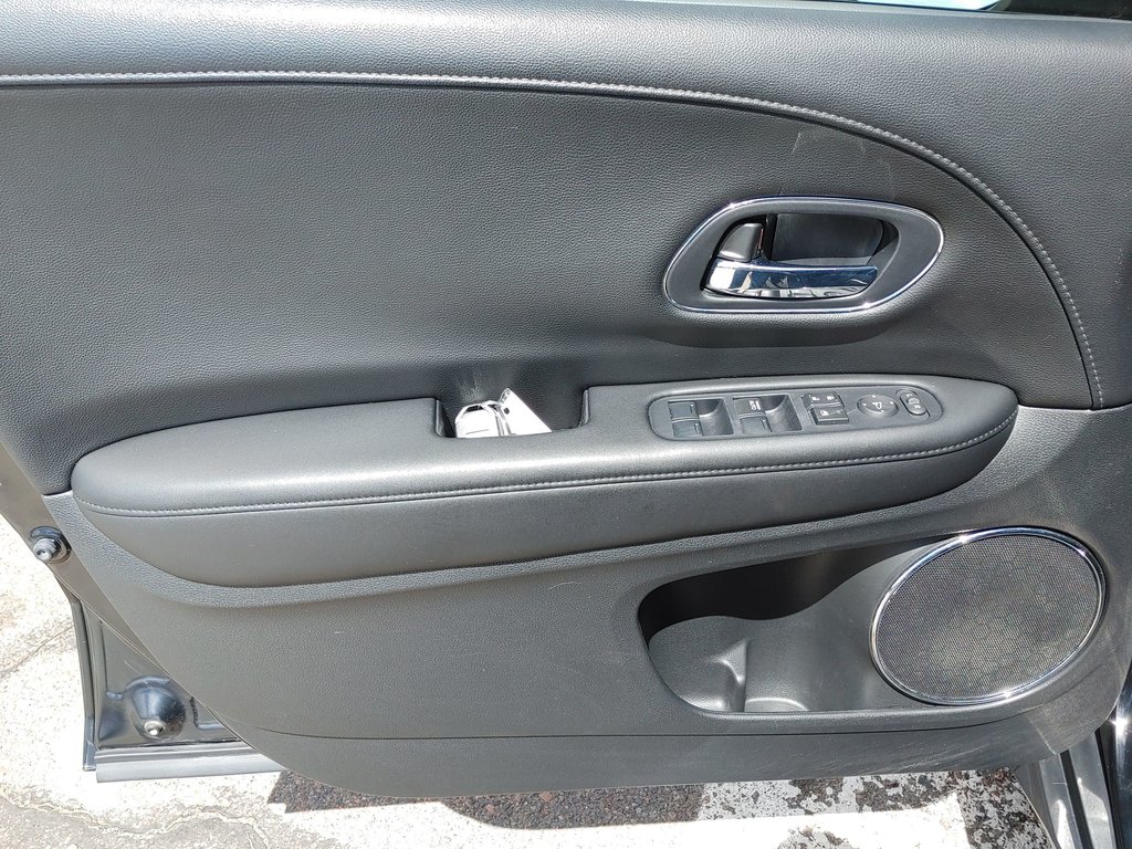 2017 Honda HR-V EX-L in Saint John, New Brunswick - 15 - w1024h768px