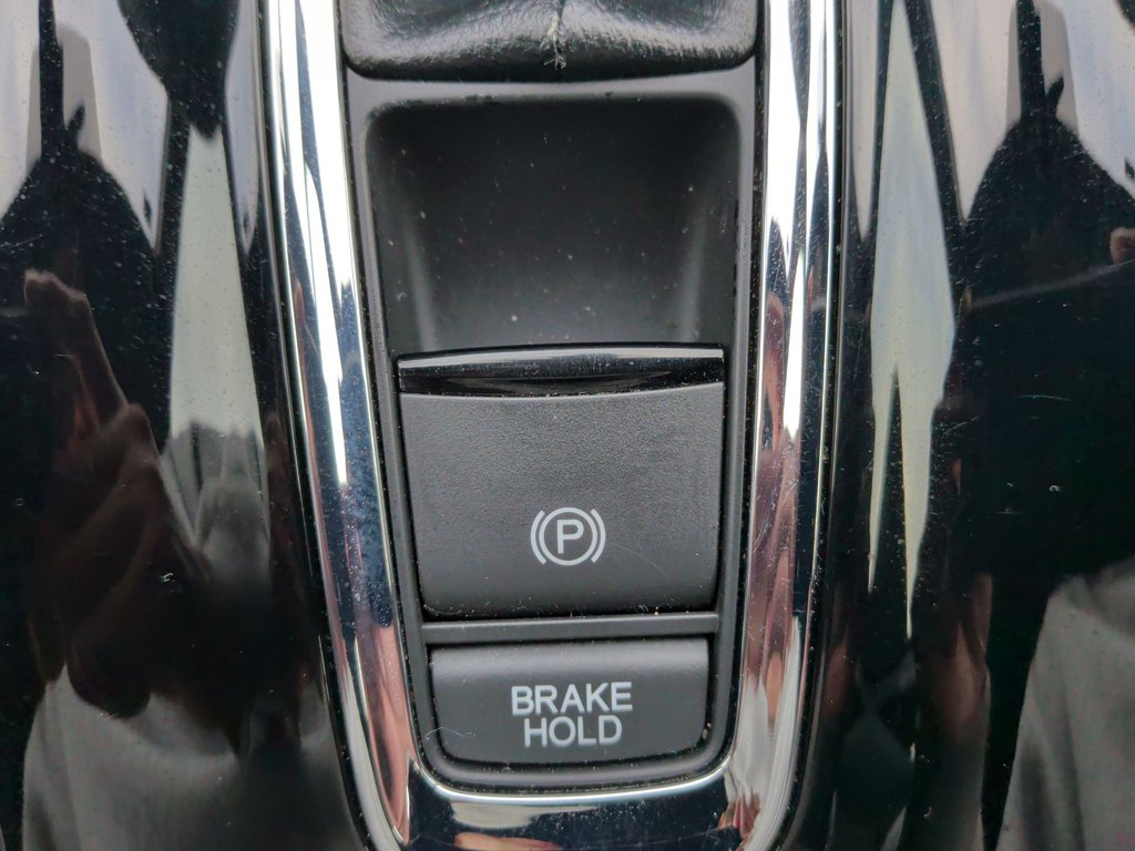 2022 Honda HR-V SPORT | Sunroof | Cam | USB | HtdSeats in Saint John, New Brunswick - 30 - w1024h768px