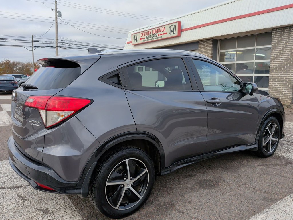 2022 Honda HR-V SPORT | Sunroof | Cam | USB | HtdSeats in Saint John, New Brunswick - 47 - w1024h768px